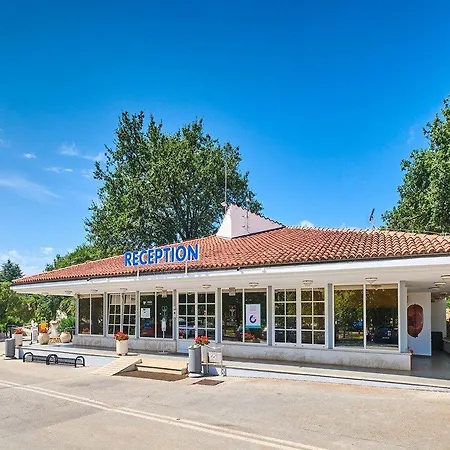 Hotel Astra Plava Laguna 2*