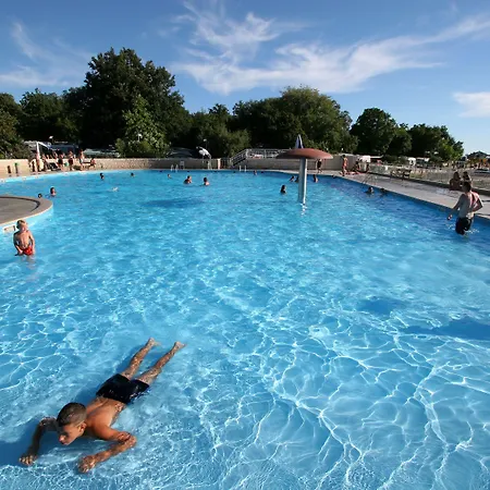 Astra Plava Laguna ホテル