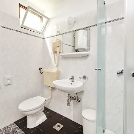 Astra Plava Laguna ポレッチ