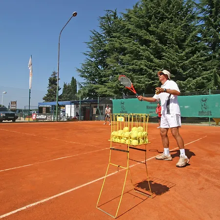 Astra Plava Laguna 酒店